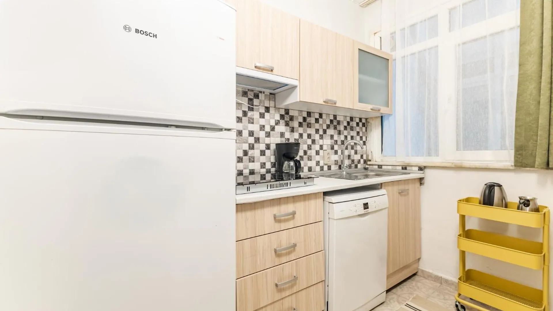 Chic And Roomy Flat Near Citys Nisantasi Mall Istanbul 0*,